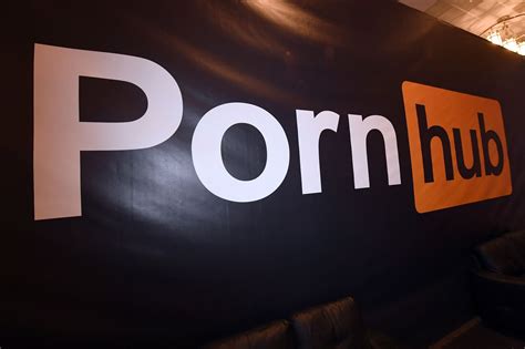 Listed below are 7 places to look for porn that&39;s a little more interesting. . Pornhub alternatives reddit